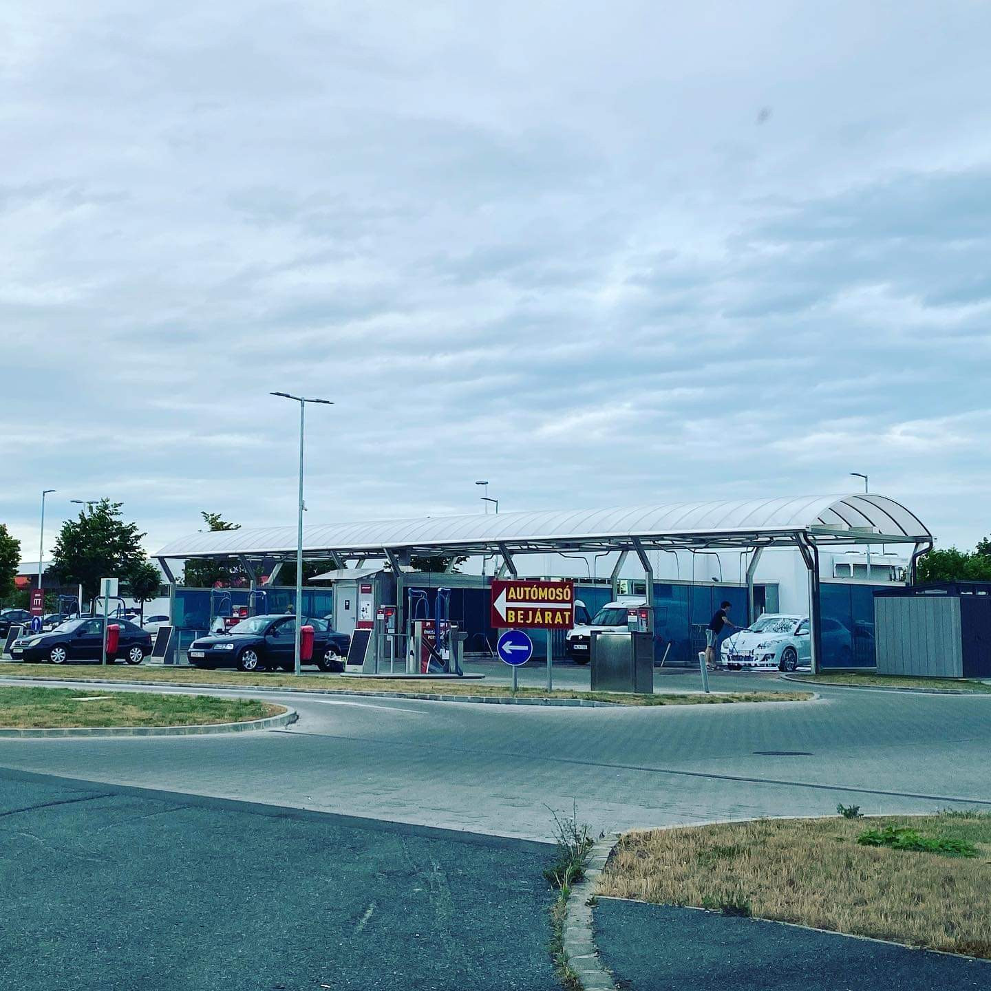 Pannon Autómosó Kft image