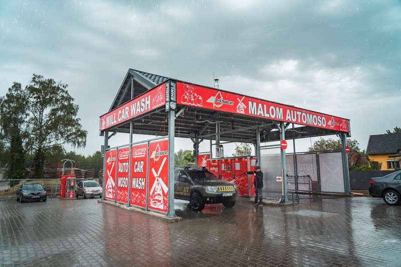 Malom Önkiszolgáló Autómosó image