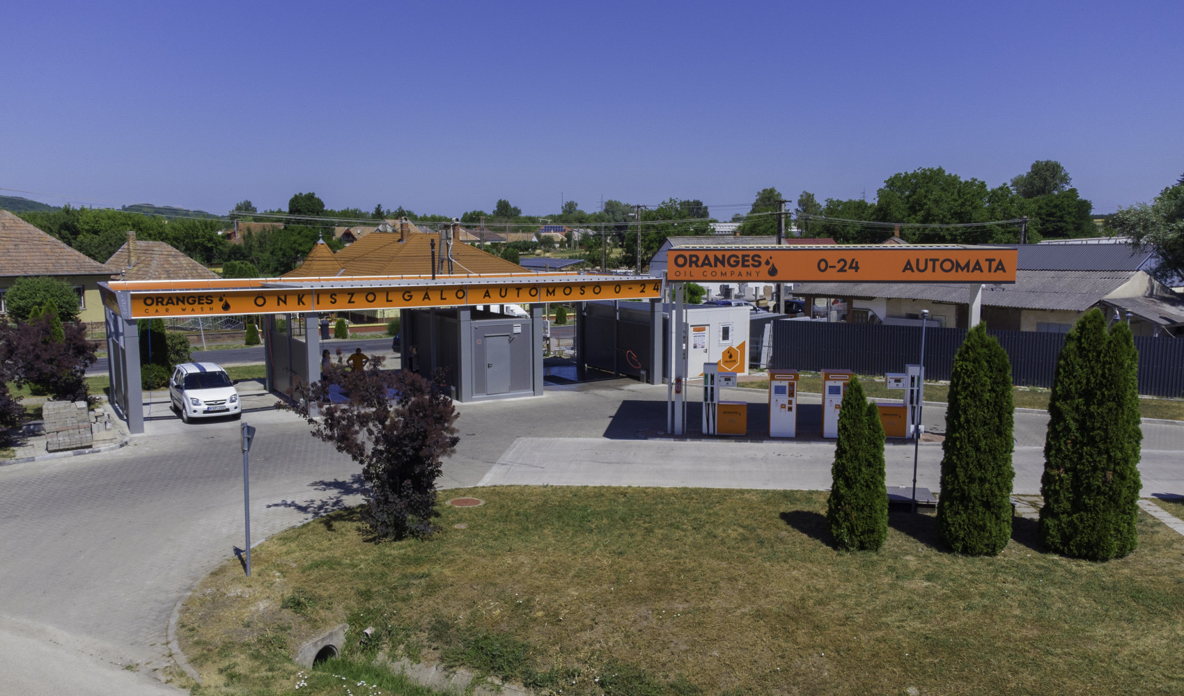 Oranges Car Wash Zalaszentgrót image