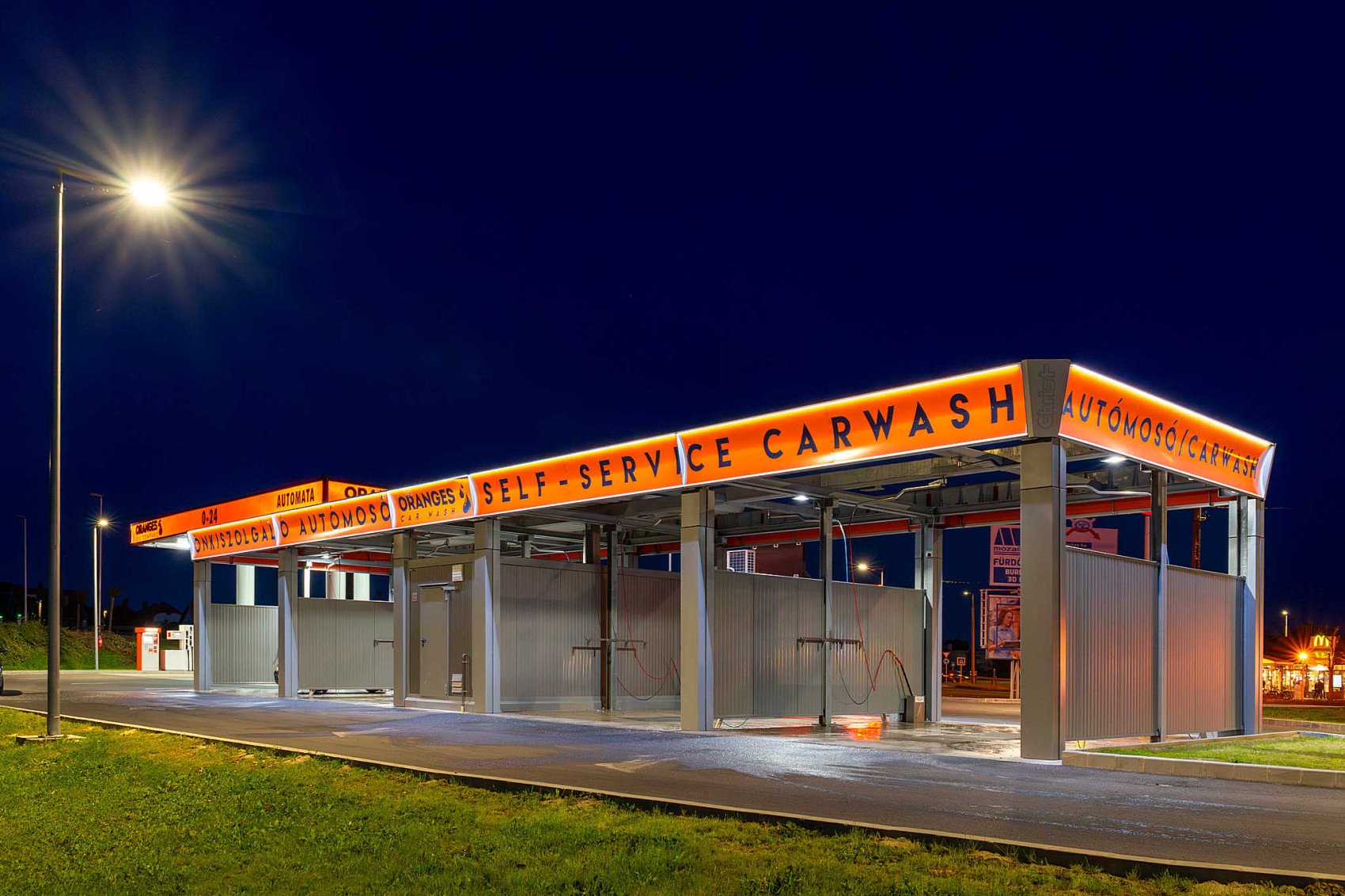 Oranges Car Wash Keszthely image