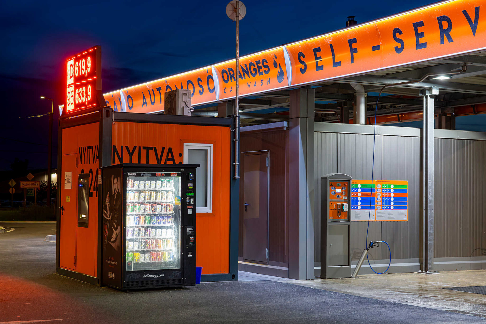Oranges Car Wash Keszthely image